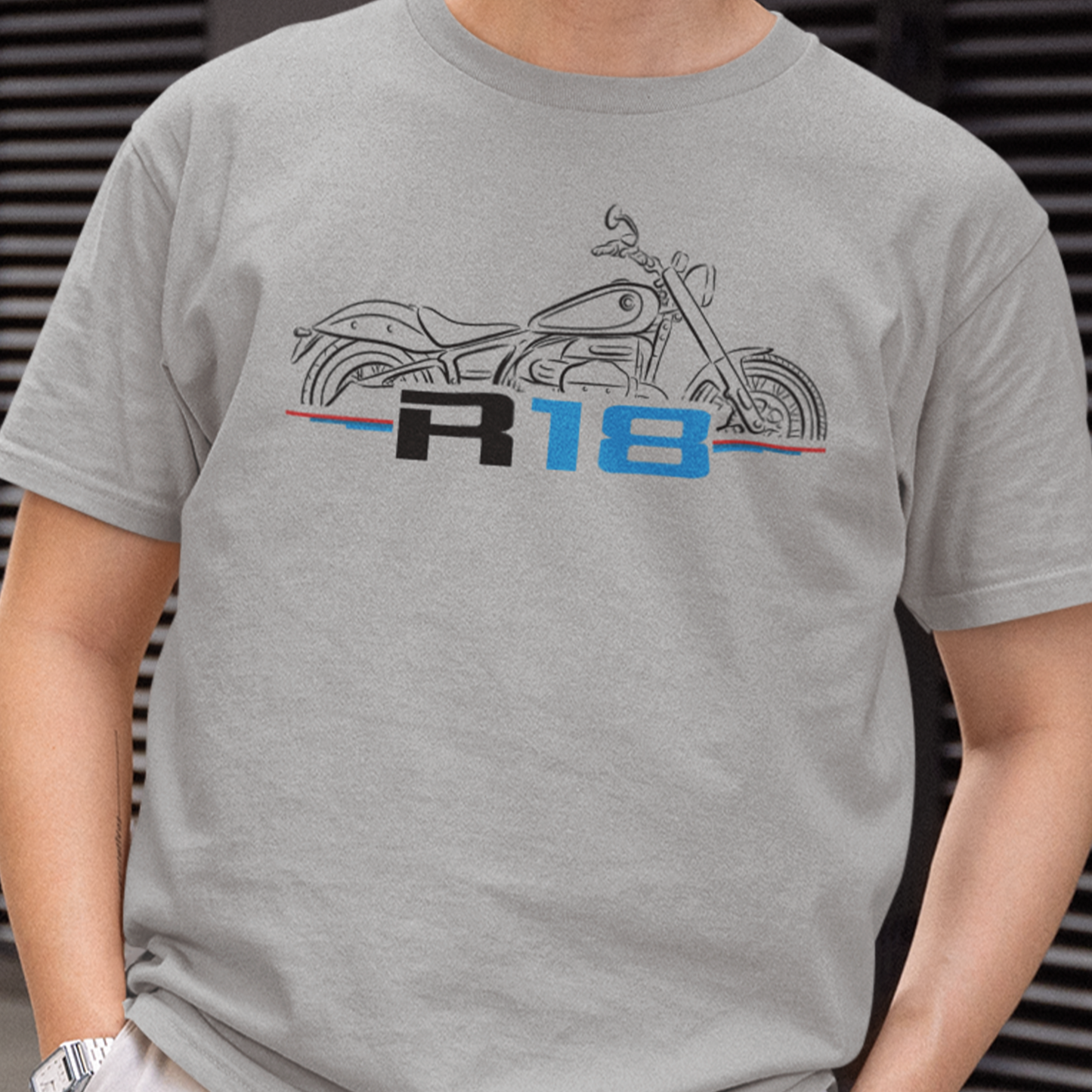 Camiseta Básica Unissex R18