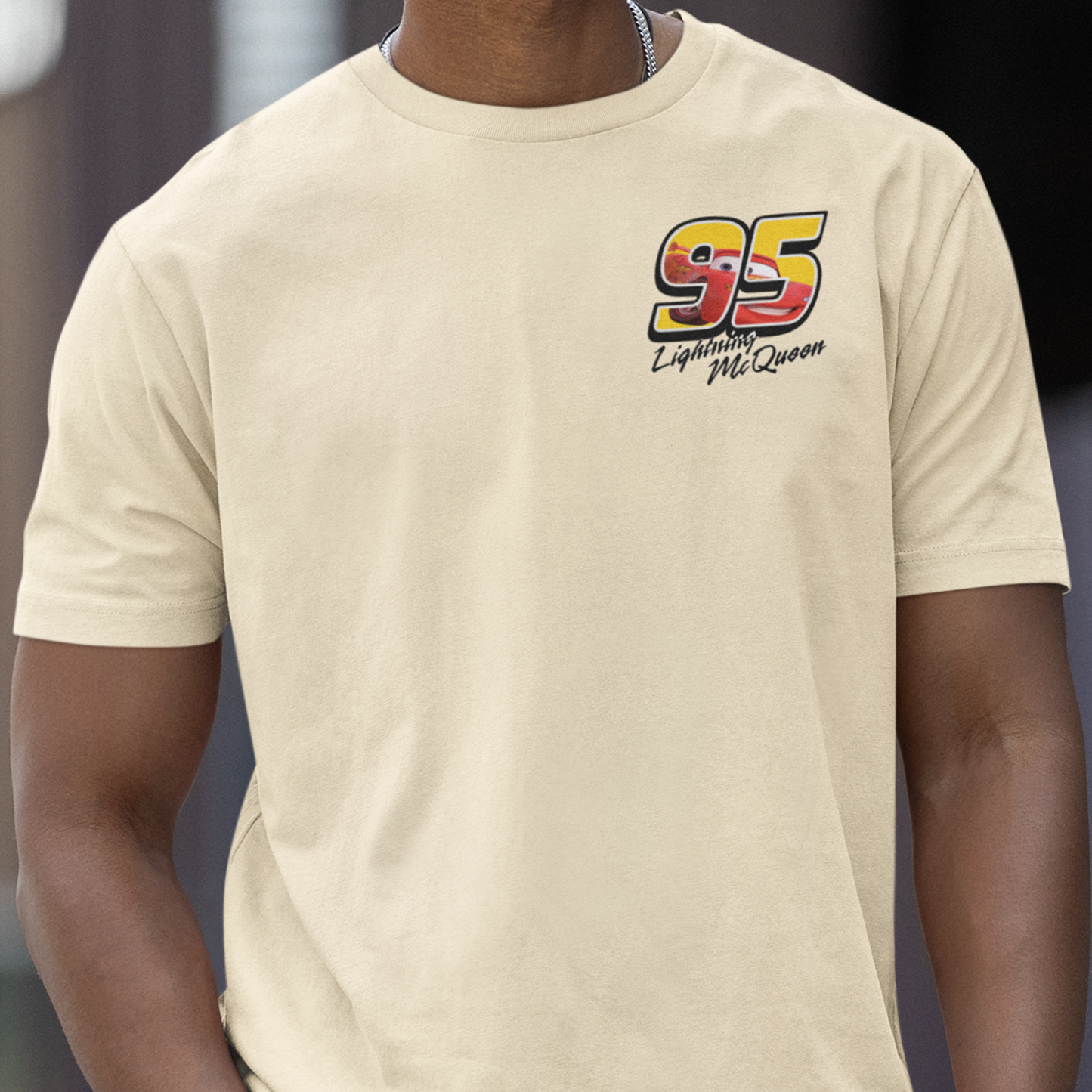 Camiseta Básica Unissex Relampago Mcqueen